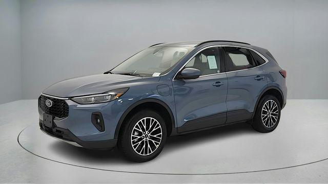 new 2026 Ford Escape PHEV car, priced at $34,812