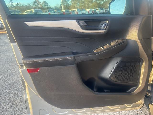 used 2022 Ford Escape car, priced at $17,470