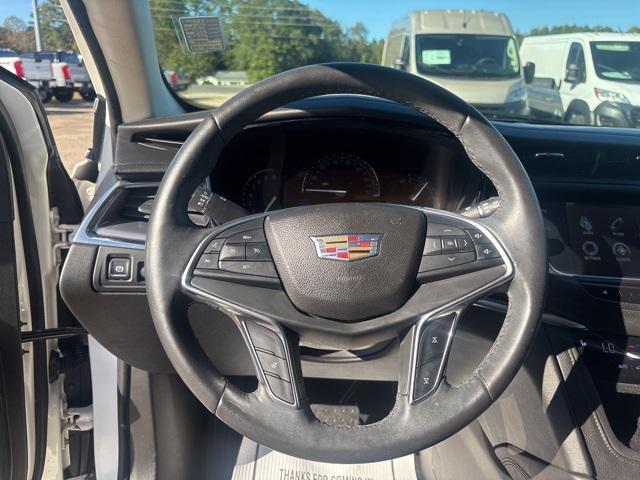 used 2017 Cadillac XT5 car, priced at $15,670