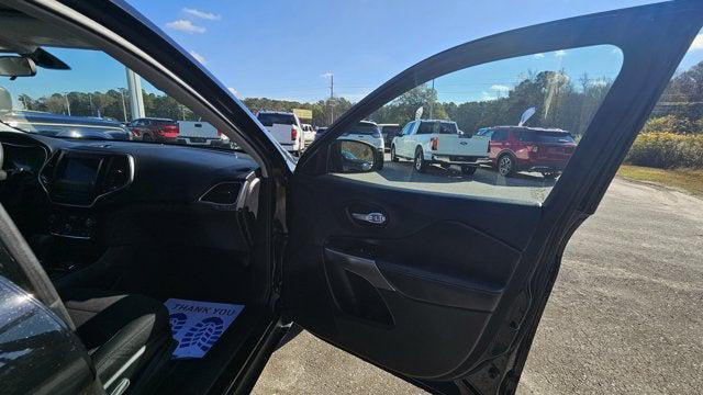 used 2020 Jeep Cherokee car, priced at $18,999