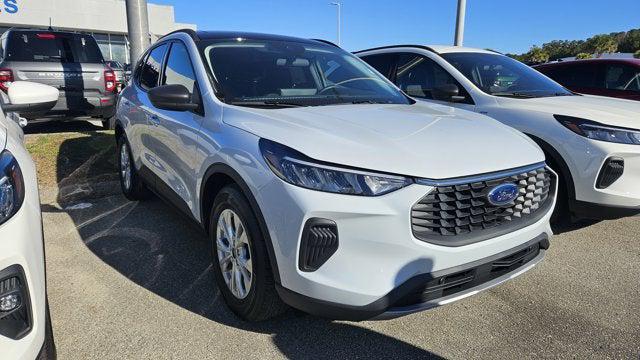 new 2025 Ford Escape car, priced at $29,095