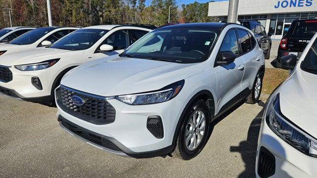 new 2025 Ford Escape car, priced at $29,095
