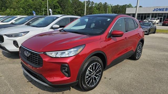 new 2025 Ford Escape PHEV car, priced at $32,985