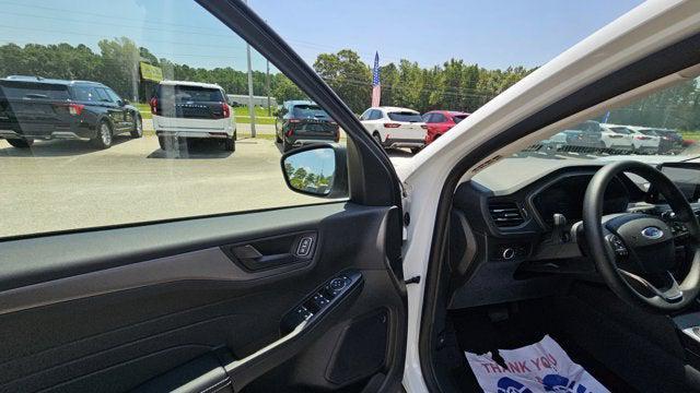 new 2025 Ford Escape car, priced at $24,990