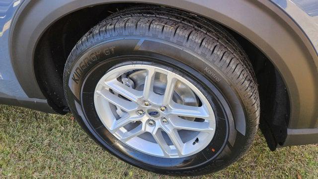 new 2026 Ford Explorer car, priced at $42,320