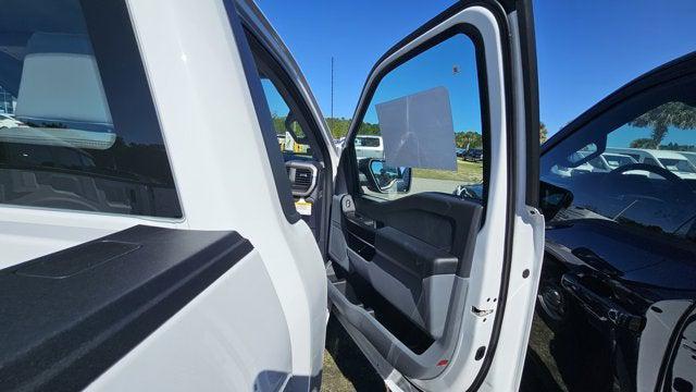 new 2025 Ford F-150 car, priced at $39,147