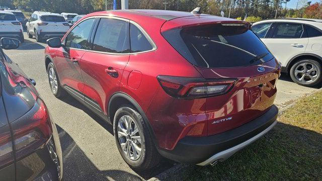 new 2025 Ford Escape car, priced at $27,500