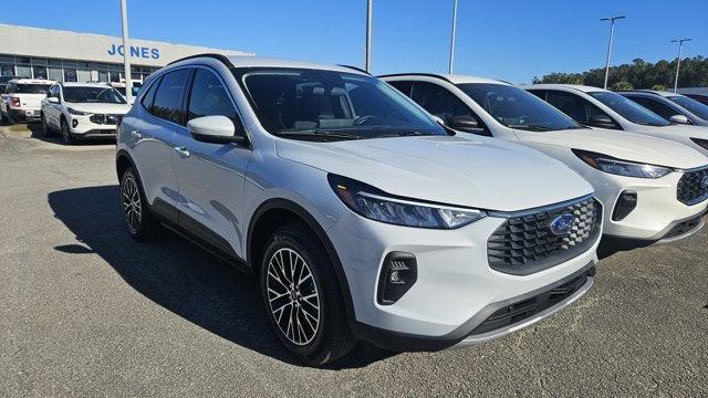 new 2026 Ford Escape PHEV car, priced at $32,895