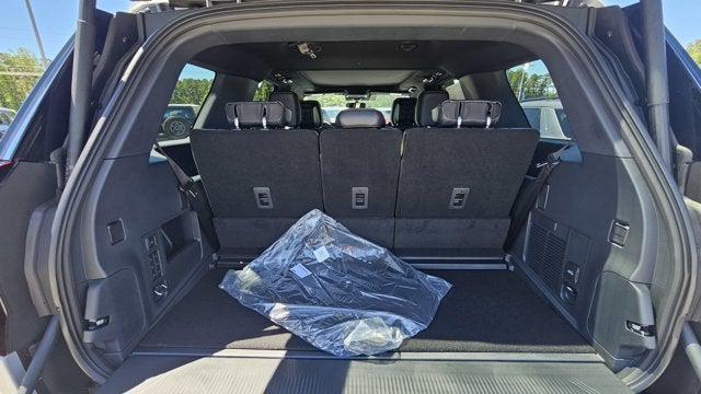 new 2026 Ford Expedition car, priced at $81,686