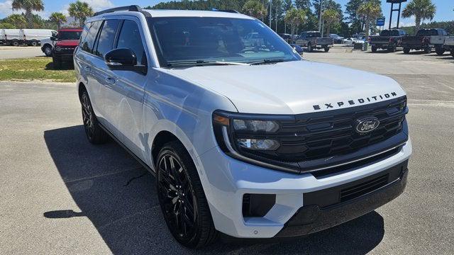 new 2026 Ford Expedition car, priced at $81,686