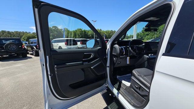 new 2026 Ford Expedition car, priced at $81,686