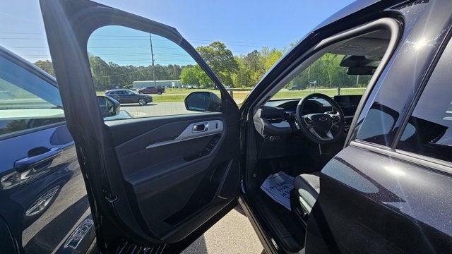 new 2026 Ford Explorer car, priced at $43,279