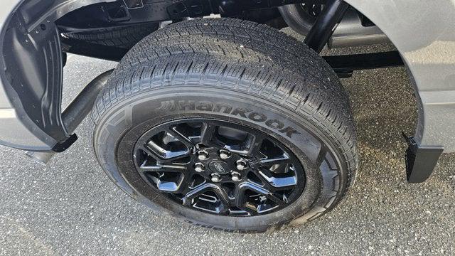 new 2025 Ford F-150 car, priced at $41,543