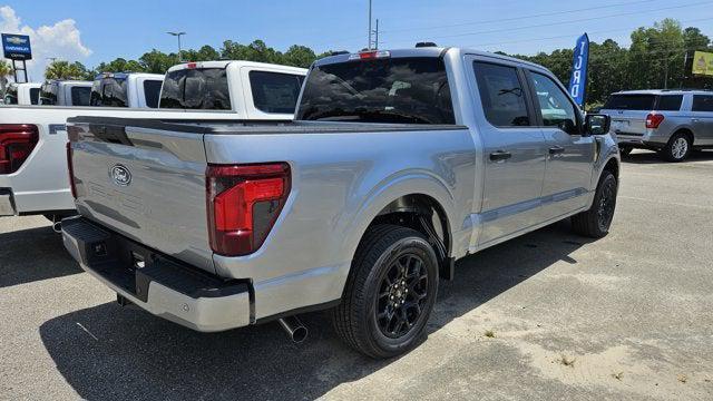 new 2025 Ford F-150 car, priced at $40,400