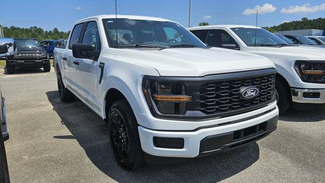 new 2025 Ford F-150 car, priced at $40,600