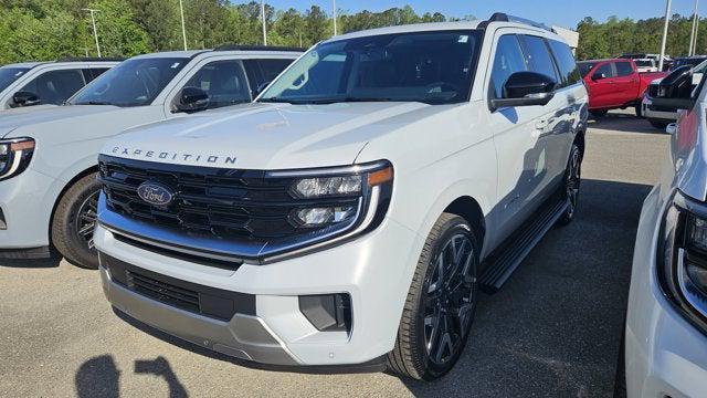 new 2026 Ford Expedition car, priced at $87,588