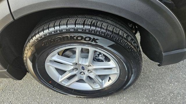 new 2025 Ford Explorer car, priced at $42,765