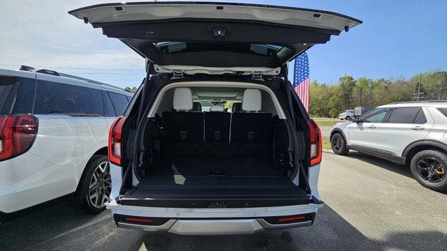 new 2026 Ford Expedition car, priced at $85,796