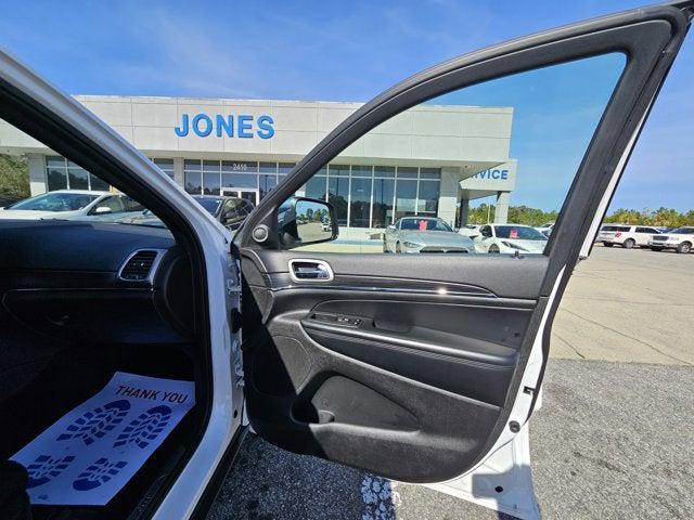 used 2022 Jeep Grand Cherokee car, priced at $26,999