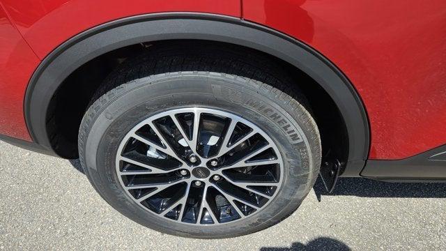 new 2025 Ford Escape PHEV car, priced at $38,010