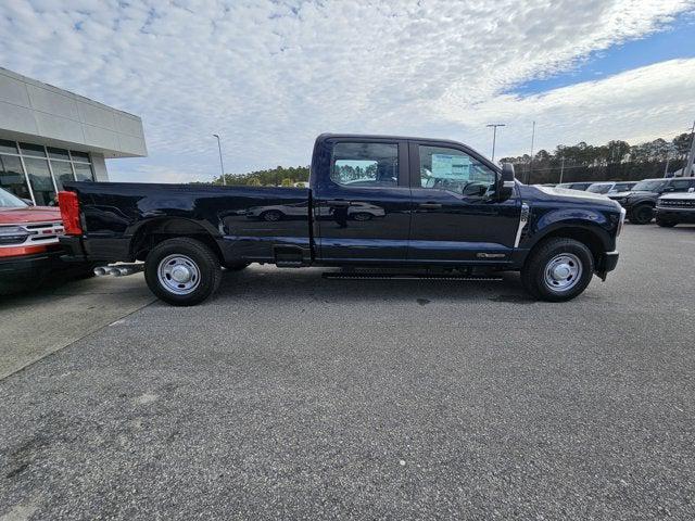 new 2025 Ford F-250 car, priced at $57,682
