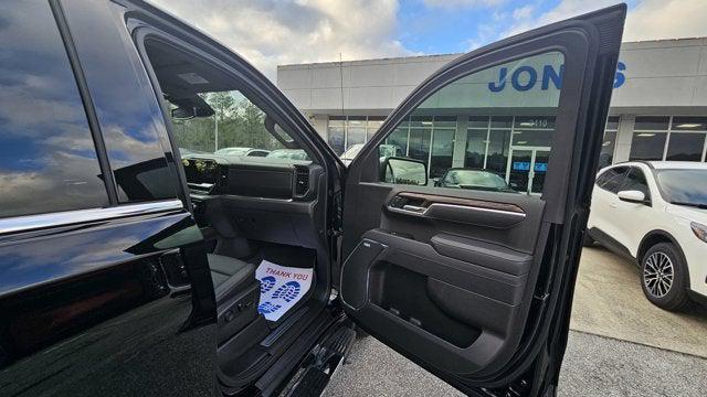 used 2025 GMC Sierra 1500 car, priced at $57,699