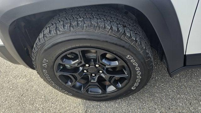 used 2022 Jeep Cherokee car, priced at $25,799