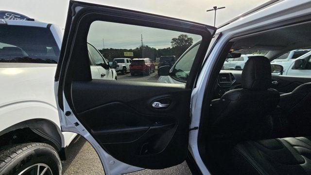 used 2022 Jeep Cherokee car, priced at $25,799