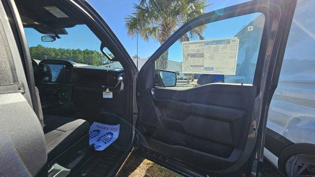 new 2025 Ford F-150 car, priced at $40,696