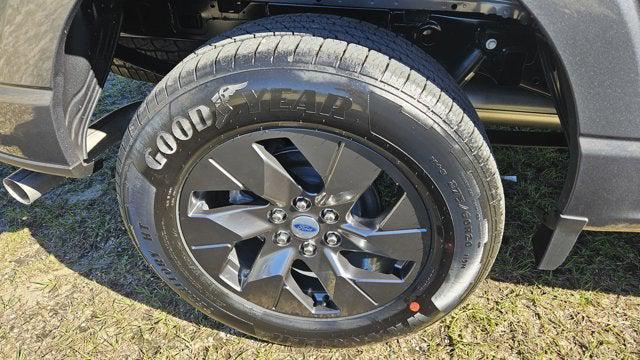 new 2025 Ford F-150 car, priced at $40,696