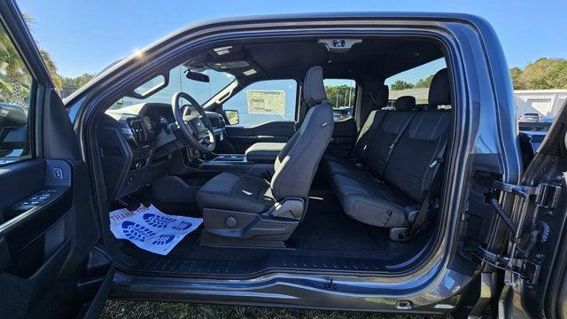 new 2025 Ford F-150 car, priced at $40,696