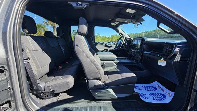 new 2025 Ford F-150 car, priced at $40,696