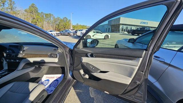 used 2020 Honda Accord Hybrid car, priced at $29,999
