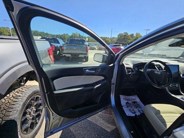new 2024 Ford Edge car, priced at $40,220