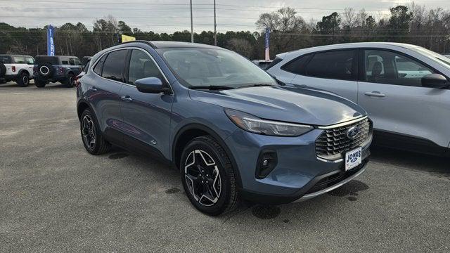 new 2026 Ford Escape car, priced at $39,865