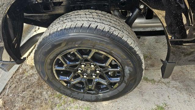 new 2025 Ford F-150 car, priced at $40,600