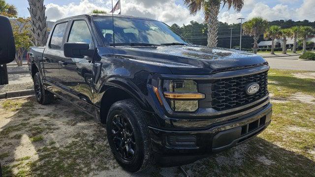 new 2025 Ford F-150 car, priced at $40,600