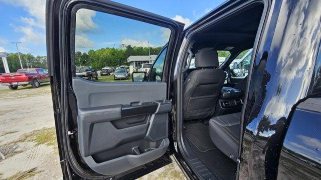 new 2025 Ford F-150 car, priced at $40,600