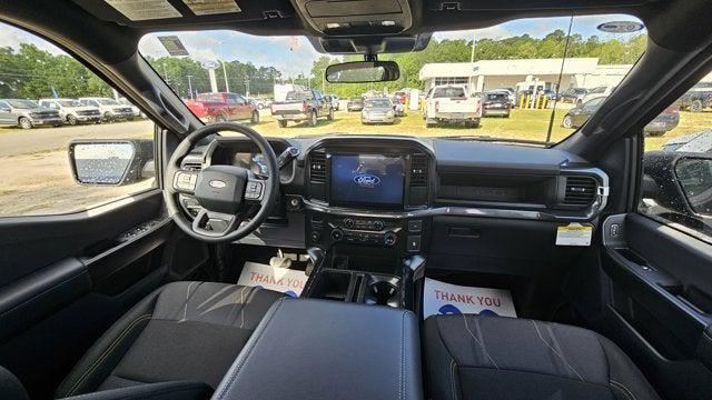 new 2025 Ford F-150 car, priced at $40,600