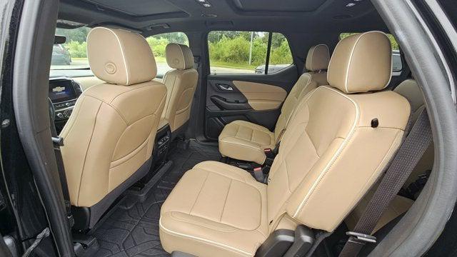 used 2023 Chevrolet Traverse car, priced at $38,999