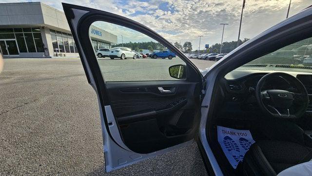 new 2026 Ford Escape car, priced at $31,729
