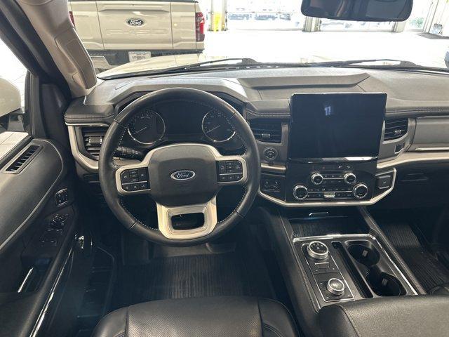 used 2022 Ford Expedition car, priced at $43,000