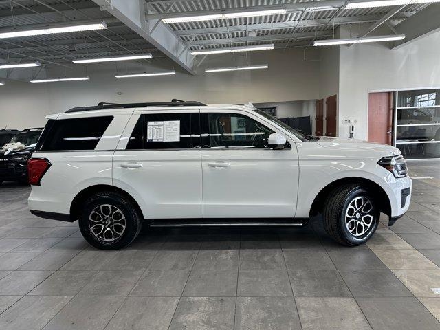 used 2022 Ford Expedition car, priced at $43,000