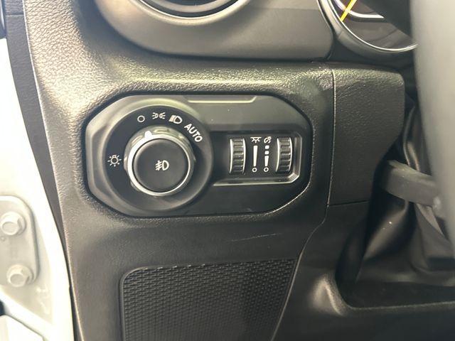 used 2022 Jeep Wrangler Unlimited car, priced at $33,948