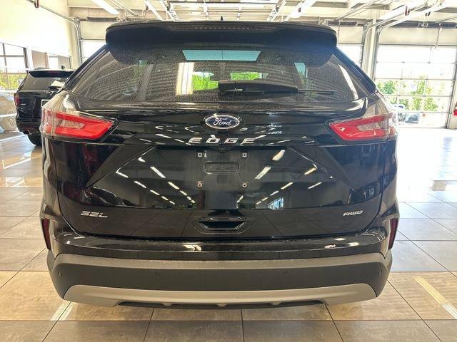 used 2024 Ford Edge car, priced at $29,448