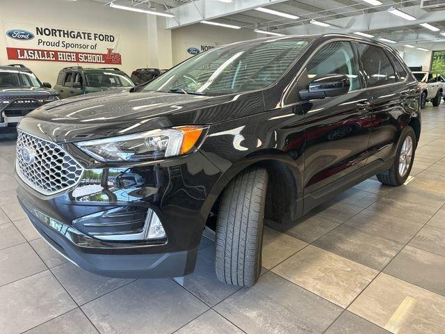 used 2024 Ford Edge car, priced at $29,448