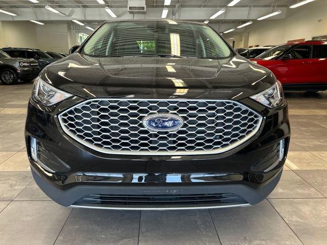 used 2024 Ford Edge car, priced at $29,448