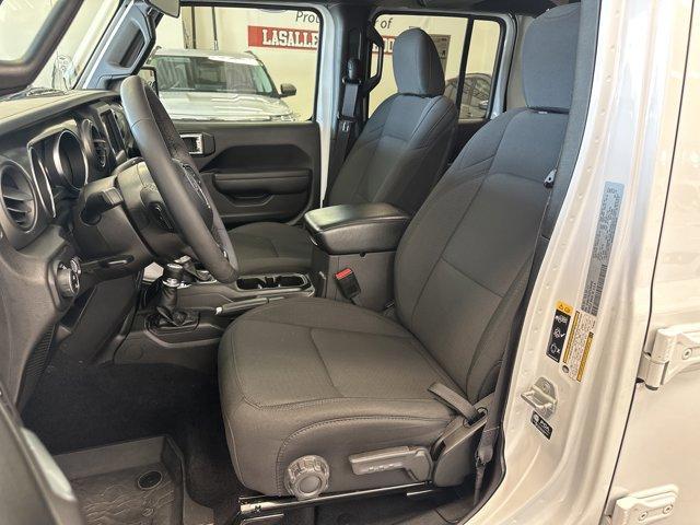 used 2023 Jeep Gladiator car, priced at $28,500