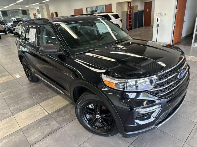 used 2023 Ford Explorer car, priced at $30,948