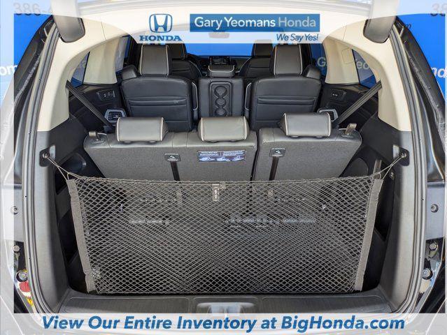 new 2026 Honda Odyssey car, priced at $45,892